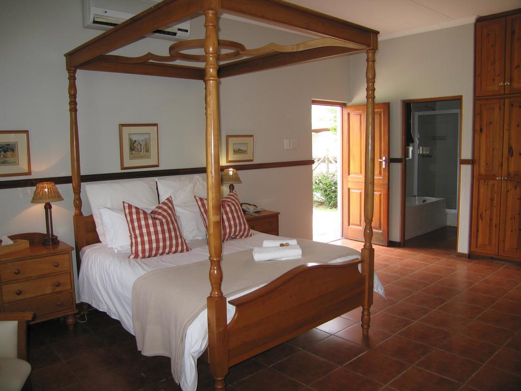 Beaufort Manor Country Lodge Beaufort West Exterior foto
