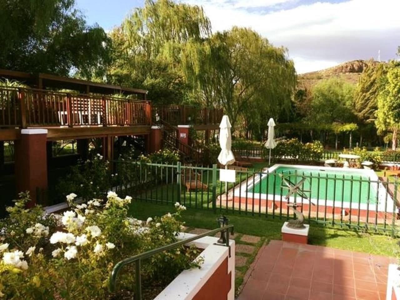 Beaufort Manor Country Lodge Beaufort West Exterior foto